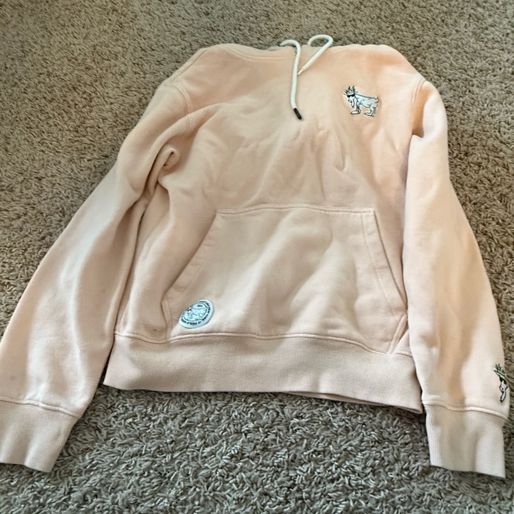 Boys GOAT sweatshirt (peach) size xsmall